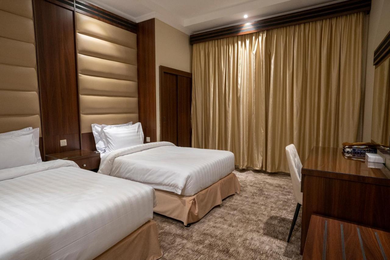 Safwa Taiba Suite اجنحة صفوة طيبه マディーナ エクステリア 写真