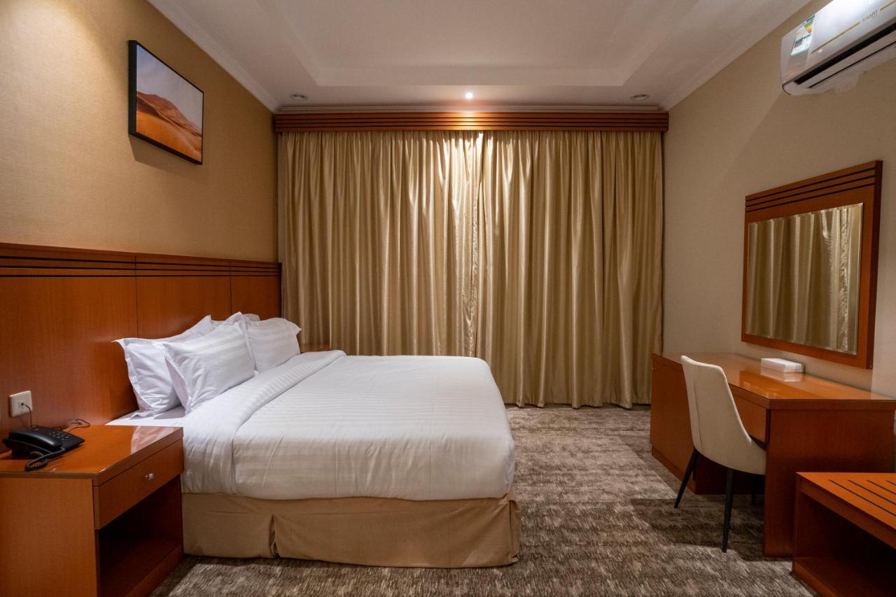 Safwa Taiba Suite اجنحة صفوة طيبه マディーナ エクステリア 写真