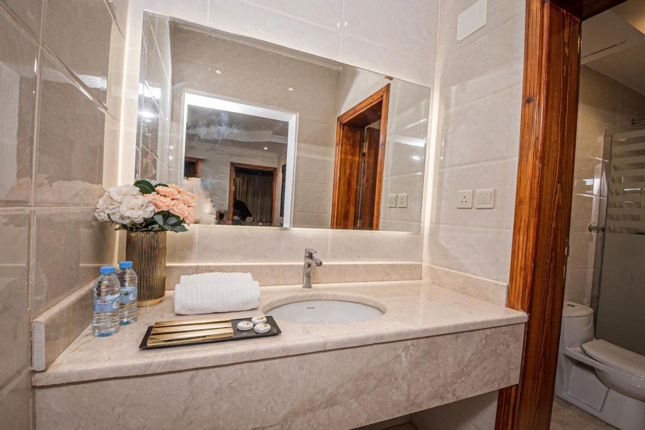 Safwa Taiba Suite اجنحة صفوة طيبه マディーナ エクステリア 写真
